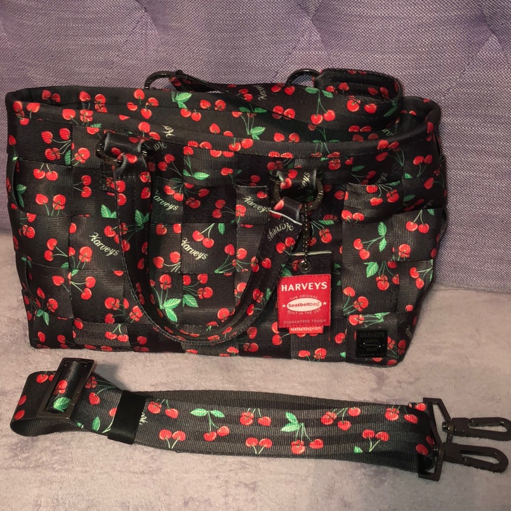 Harvey’s carriage tote, hard to find print